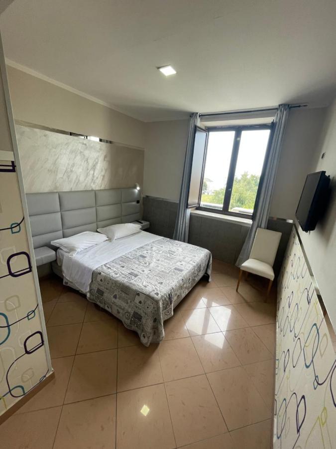 Hotel Borbonico Di Pietrarsa Portici Exteriör bild